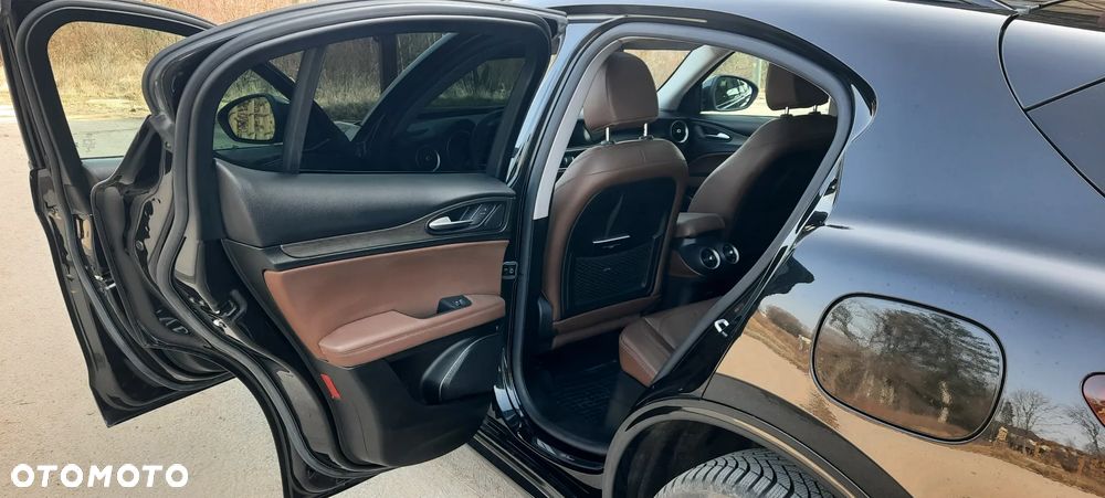 Alfa Romeo Stelvio 2.0 Turbo Super Q4 - 9