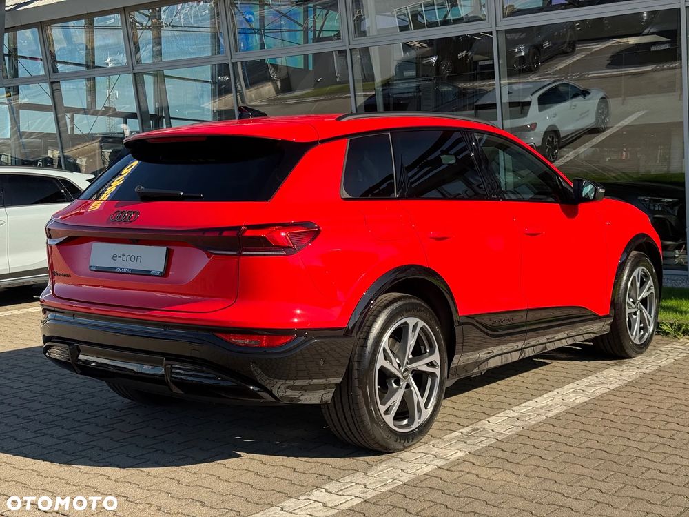 Audi Q6 e-tron - 9