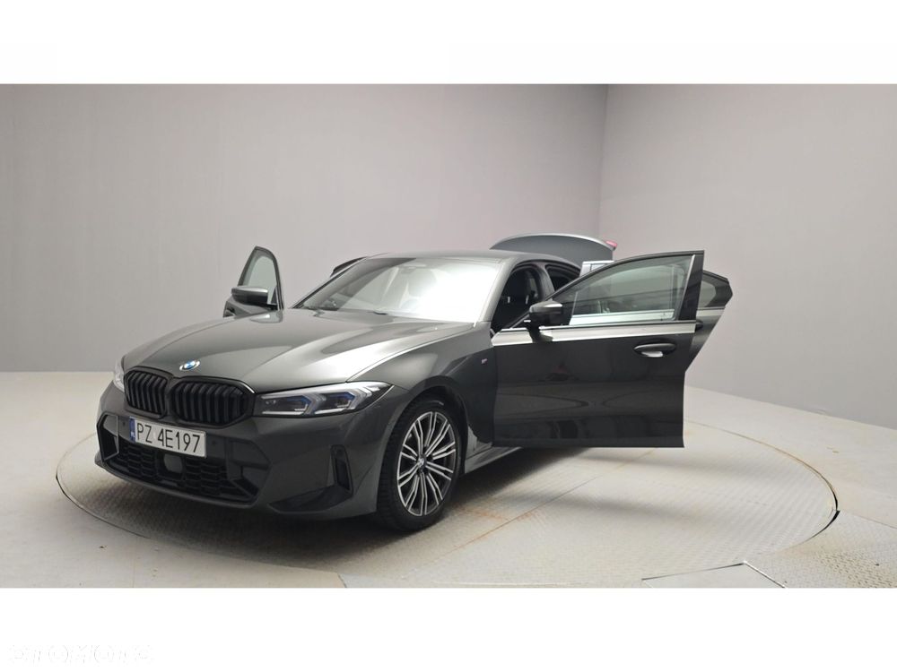 BMW Seria 3 - 15