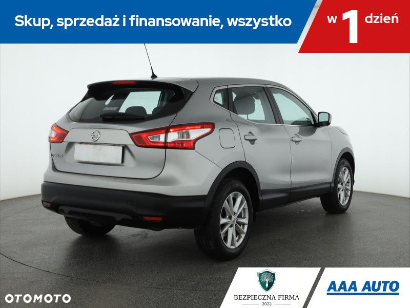 Nissan Qashqai - 6