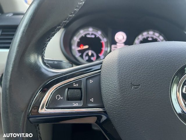 Skoda Octavia 1.4 TSI DSG Ambition - 15