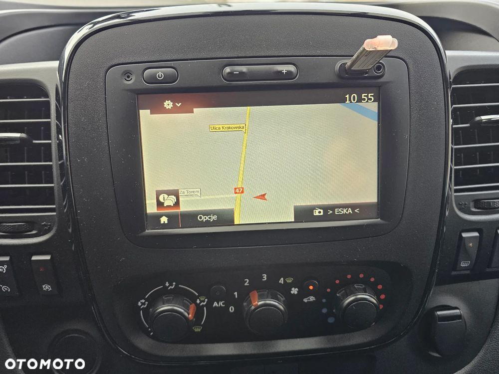 Opel Vivaro L2H1 2,9t Elegance Business - 15