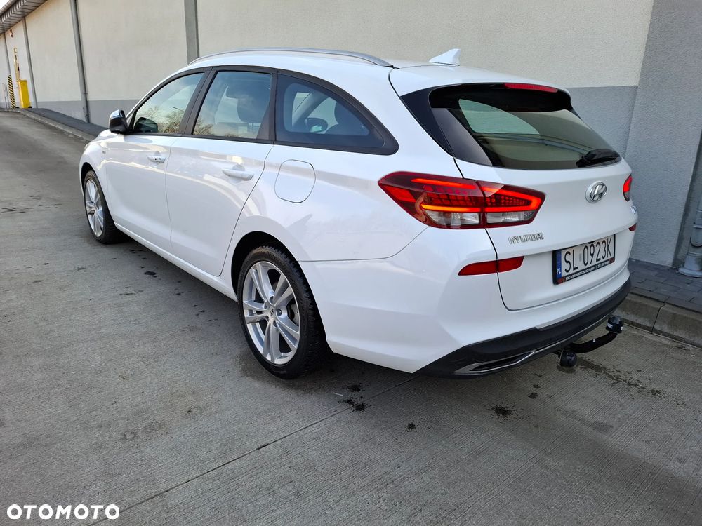 Hyundai i30 1.5 T-GDI 48V-Hybrid Advantage - 5