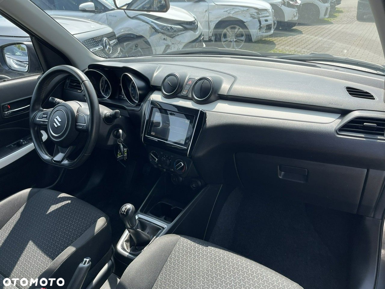 Suzuki Swift 1.2 Dualjet Hybrid Club - 9