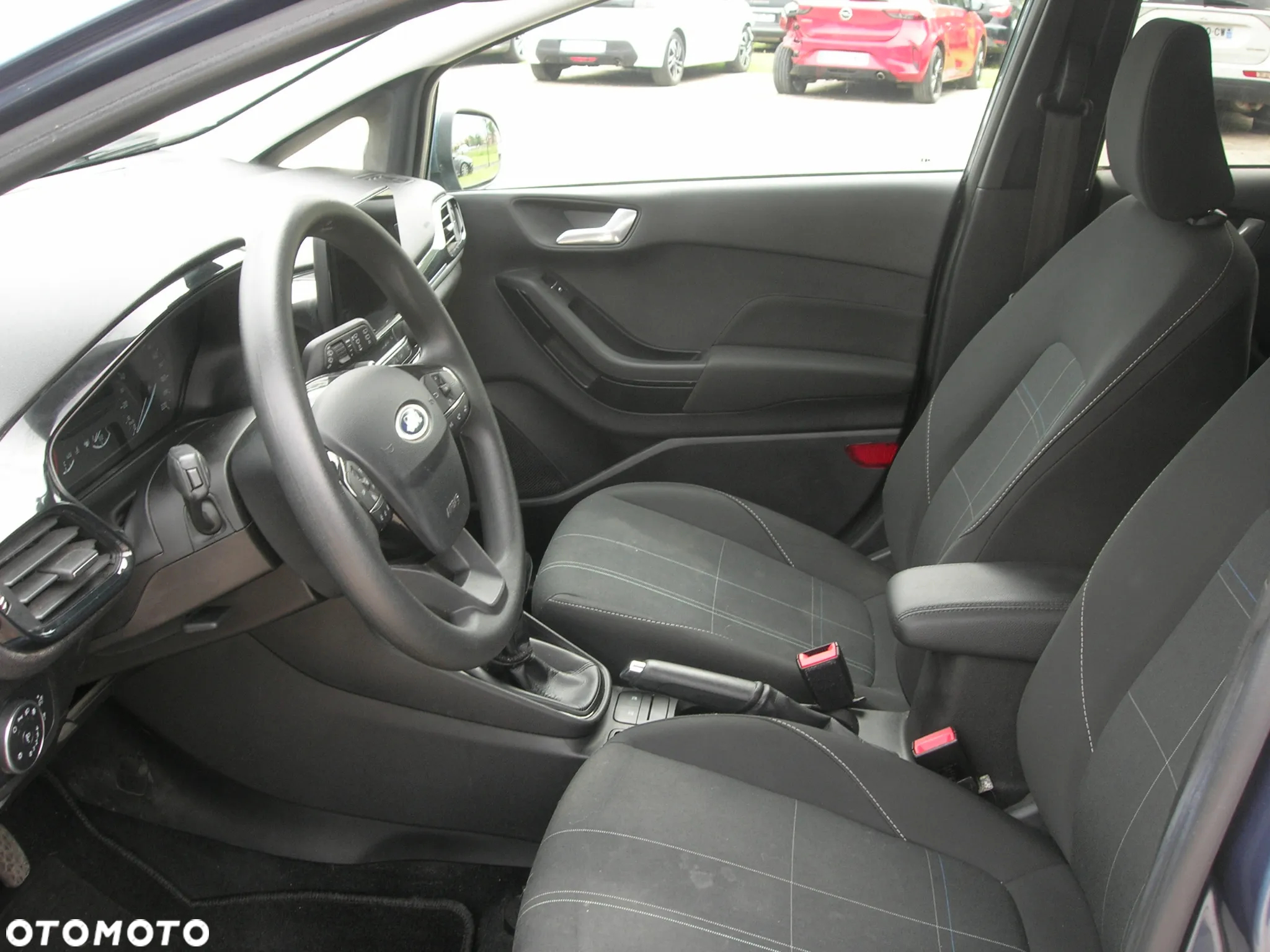 Ford Fiesta 1.1 S&S TREND - 12