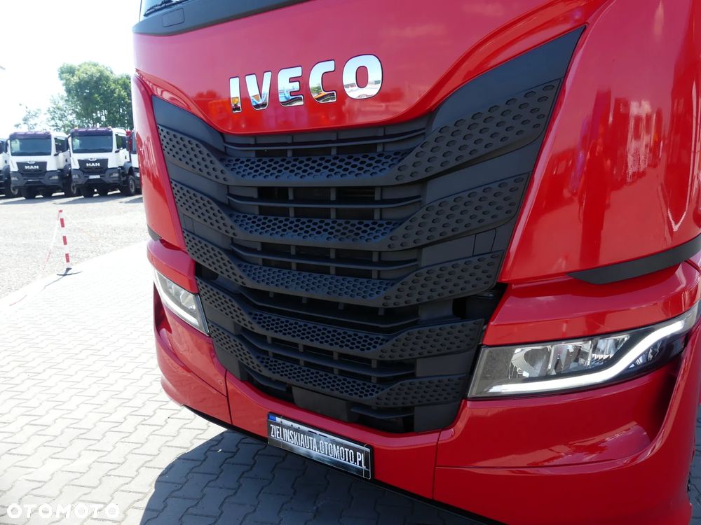 Iveco S-WAY 460 / EURO 6 / ZESTAW PRZESTRZENNY / KLIMA POSTOJOWA / - 23