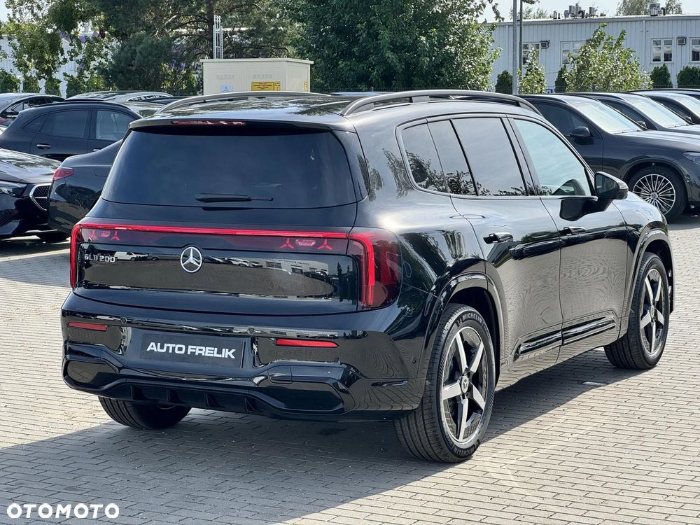 Mercedes-Benz GLB 200 mHEV 8G-eDCT - 7