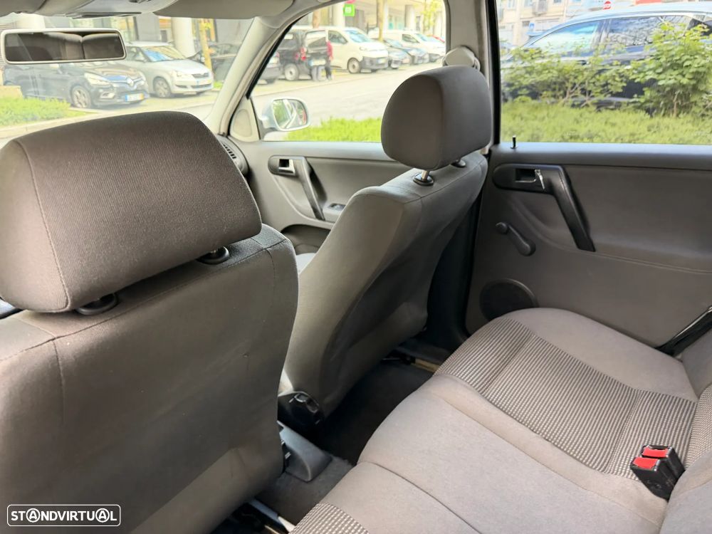 VW Polo Classic 1.6 Confl TA+AC - 16