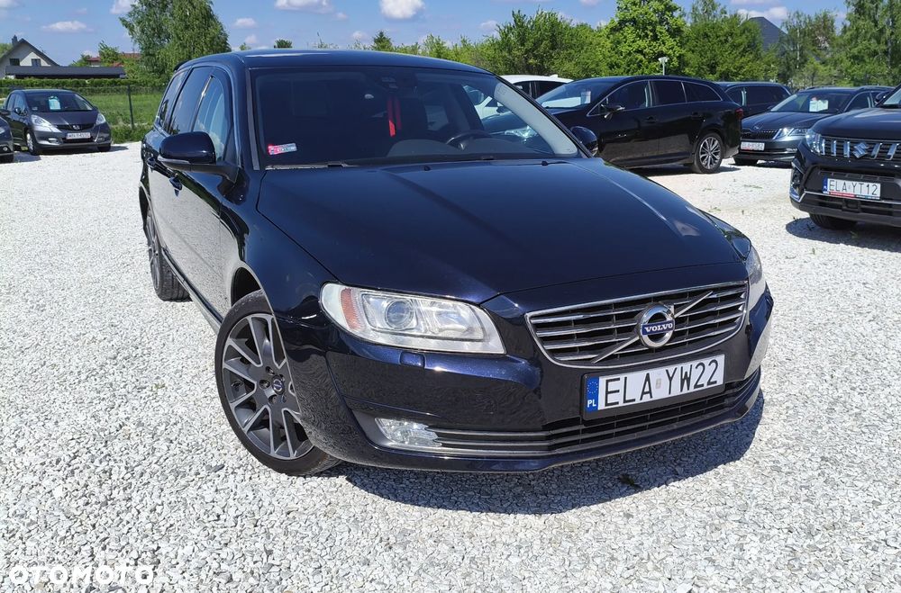 Volvo V70 D2 Momentum - 29