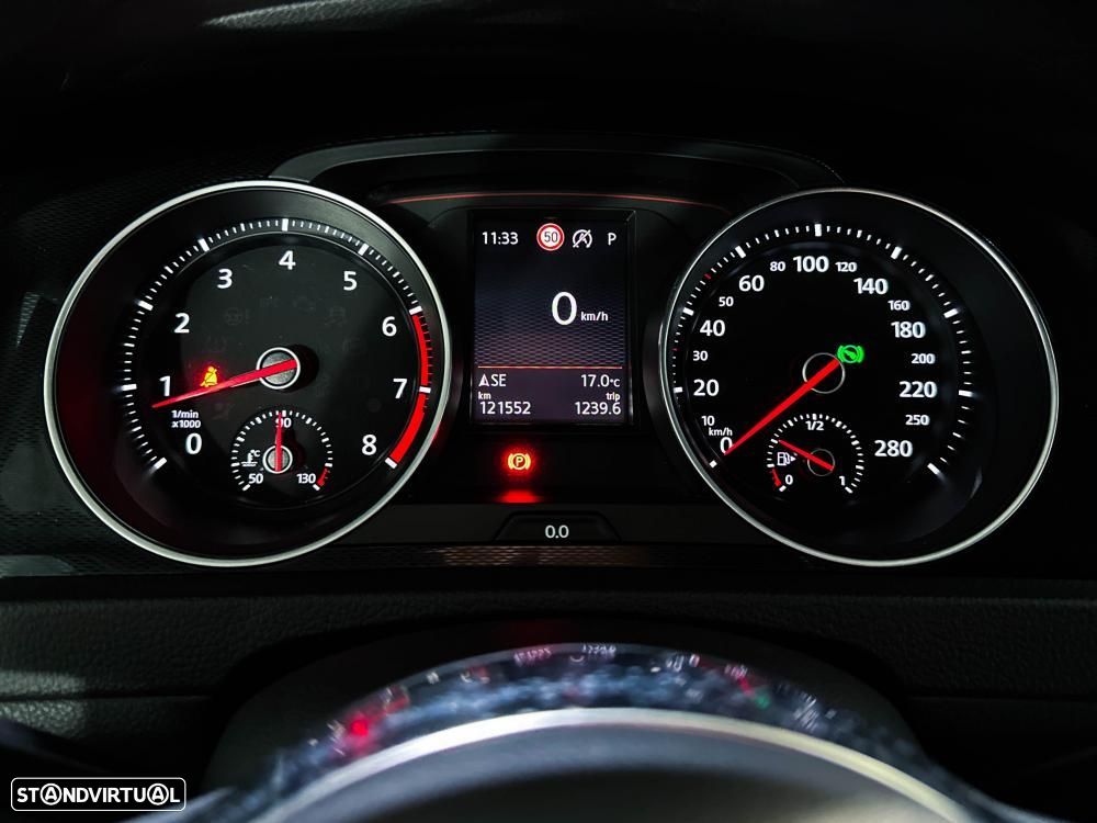 VW Golf GTI (BlueMotion ) DSG - 26
