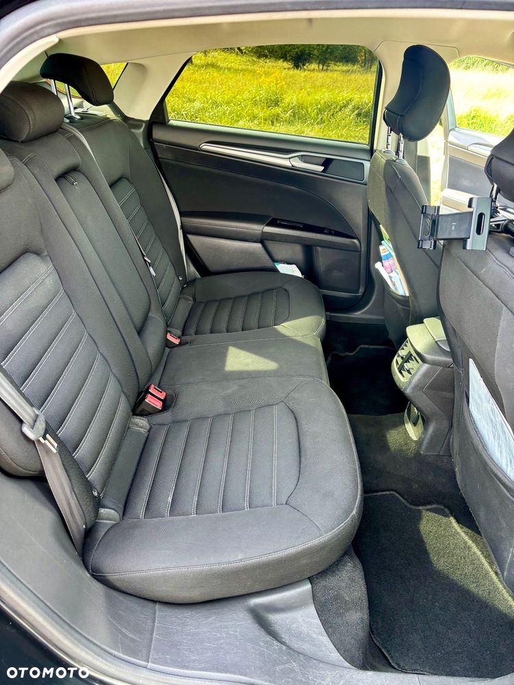 Ford Mondeo - 14