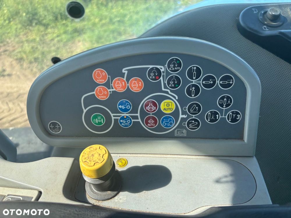 New Holland T 8.360 4X4 - 28
