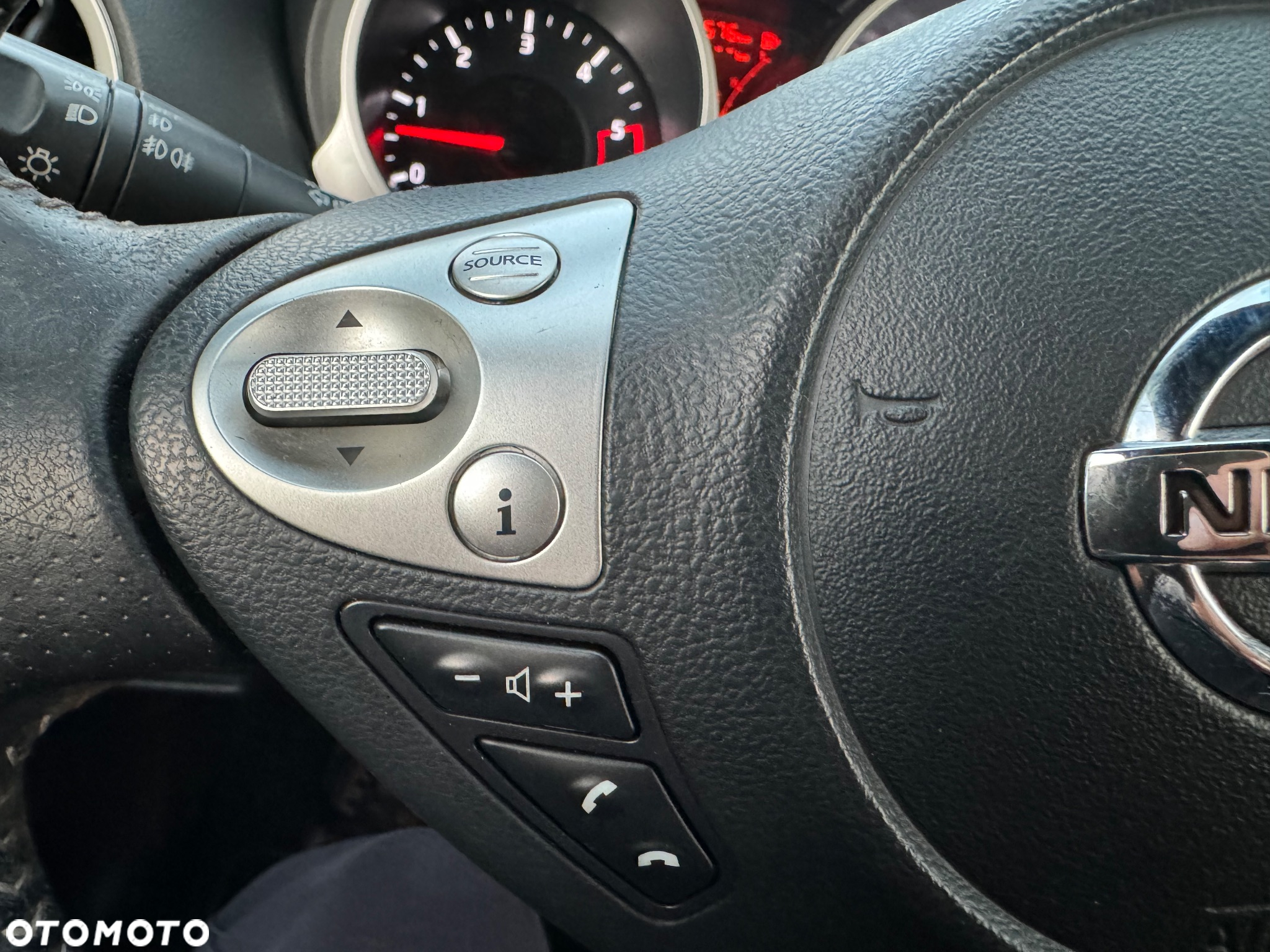 Nissan Juke 1.2 DIG-T N-Connecta - 16