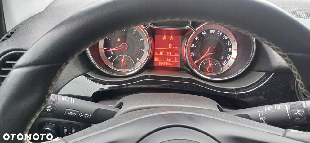 Opel Adam 1.2 White Link - 10