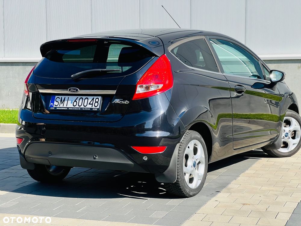 Ford Fiesta - 21