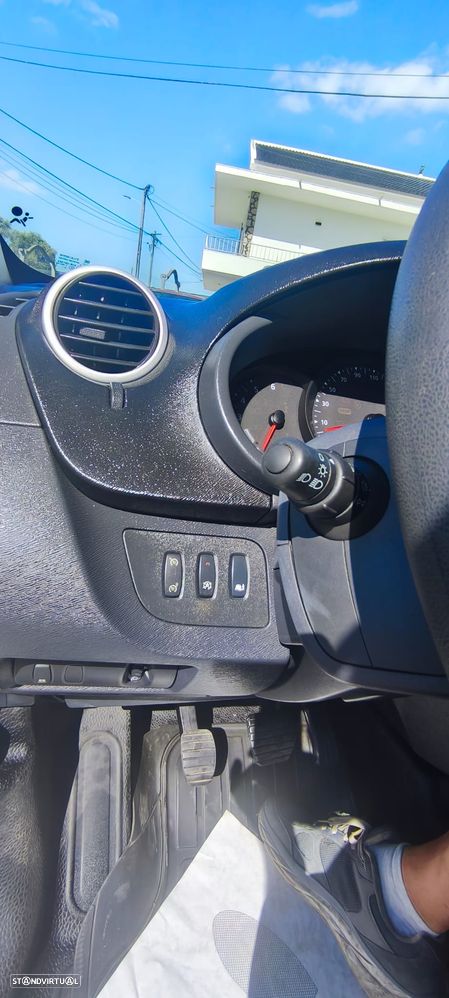 Renault KANGOO 1.5 DCI LONGA 3 LUG - 17