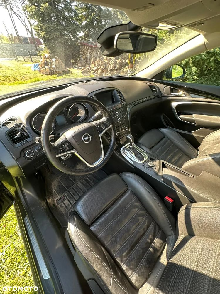 Opel Insignia 2.0 CDTI 4x4 Automatik Sport - 2