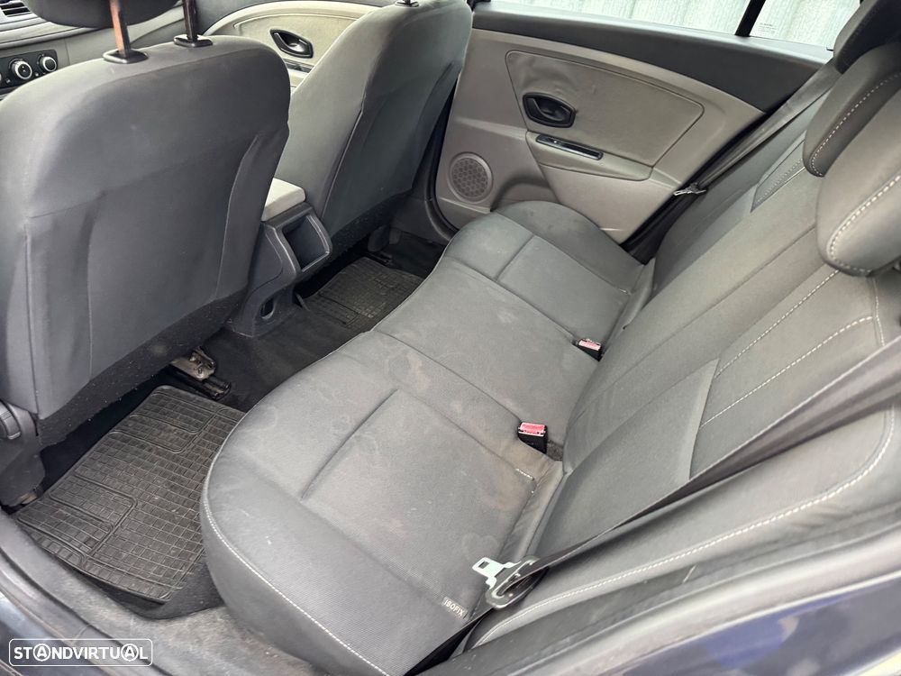 Renault Mégane Sport Tourer dCi 90 FAP Expression - 9