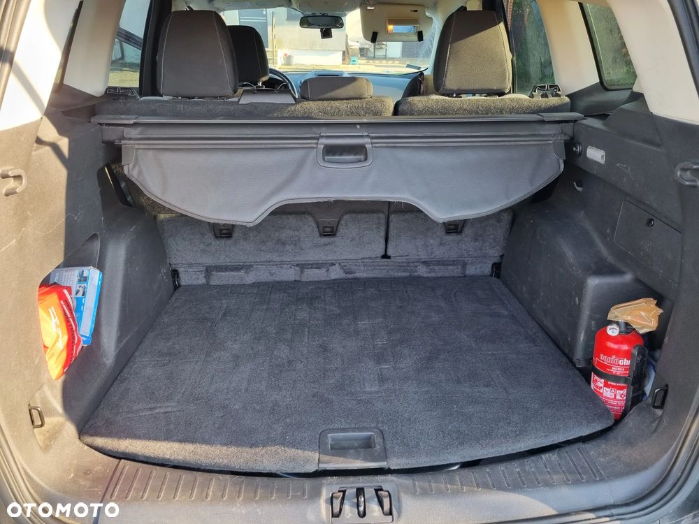 Ford Escape - 16
