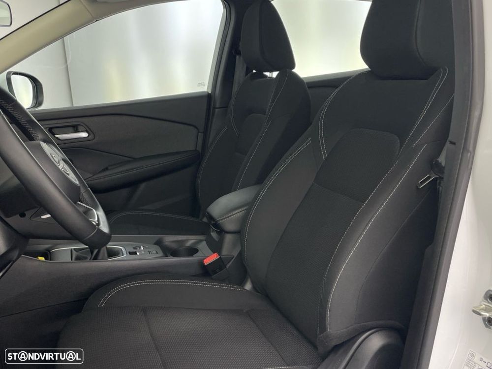 Nissan Qashqai 1.3 DIG-T Engage - 18