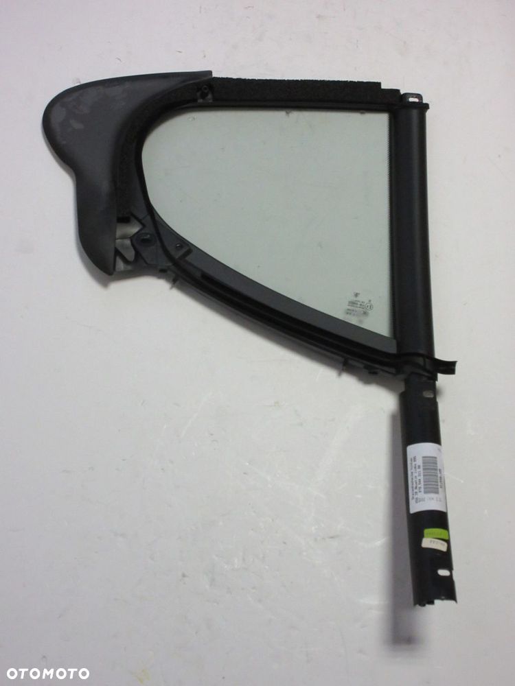 porsche panamera szyba drzwi trójkąt 97054431109 - 2