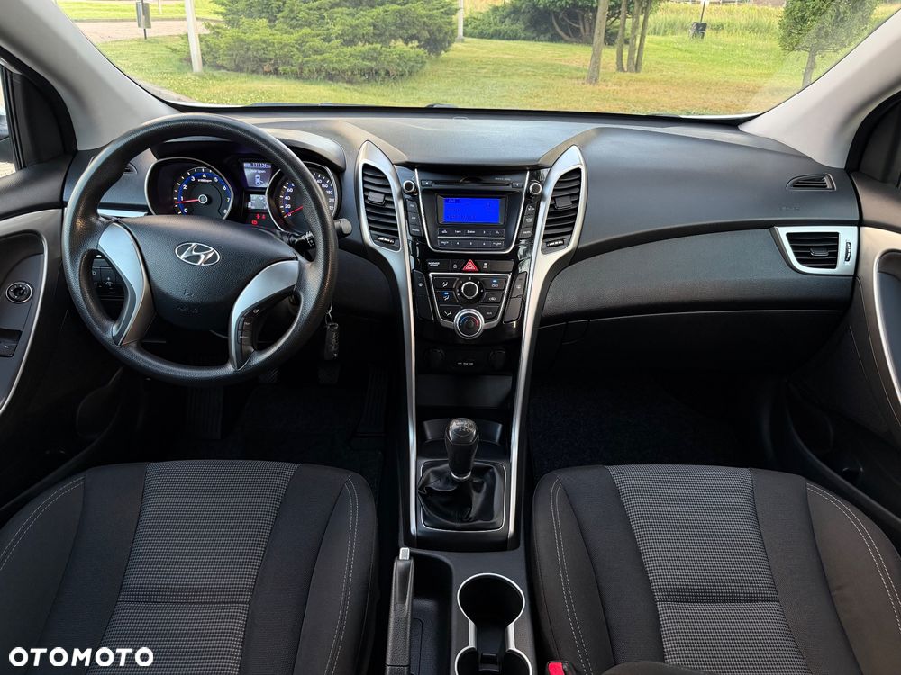 Hyundai i30 1.4 Fifa World Cup Edition - 35