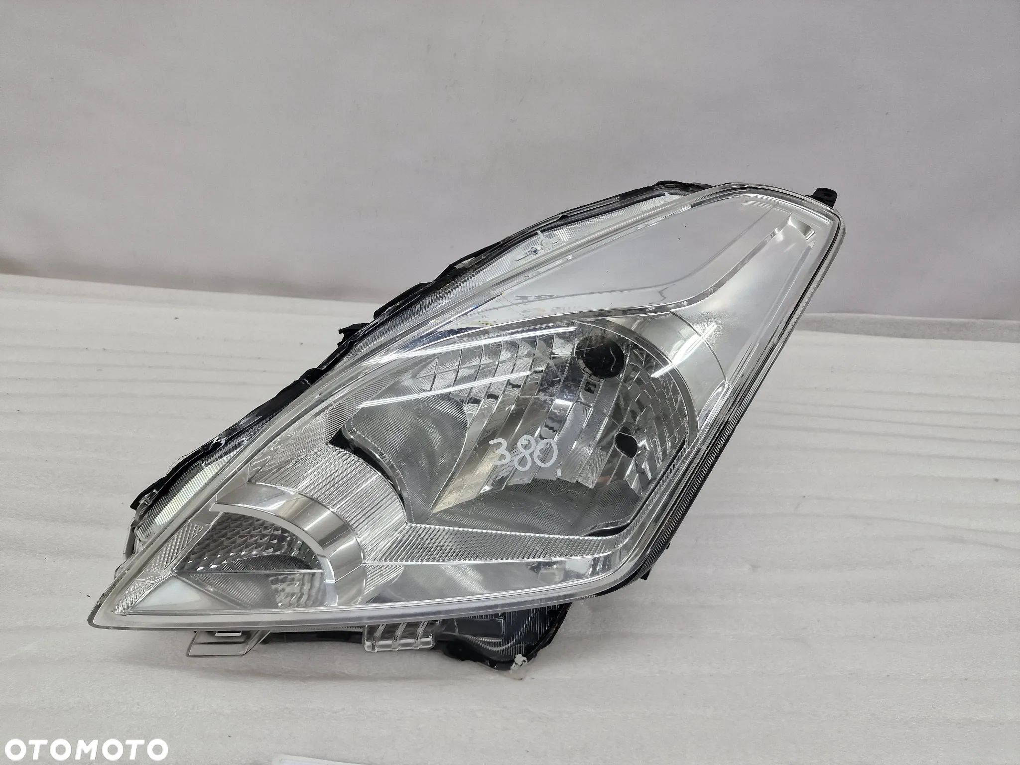 SUZUKI BALENO II 15- LEWA LAMPA PRZEDNIA PRZÓD , NR AUKCJI LA380 - 1