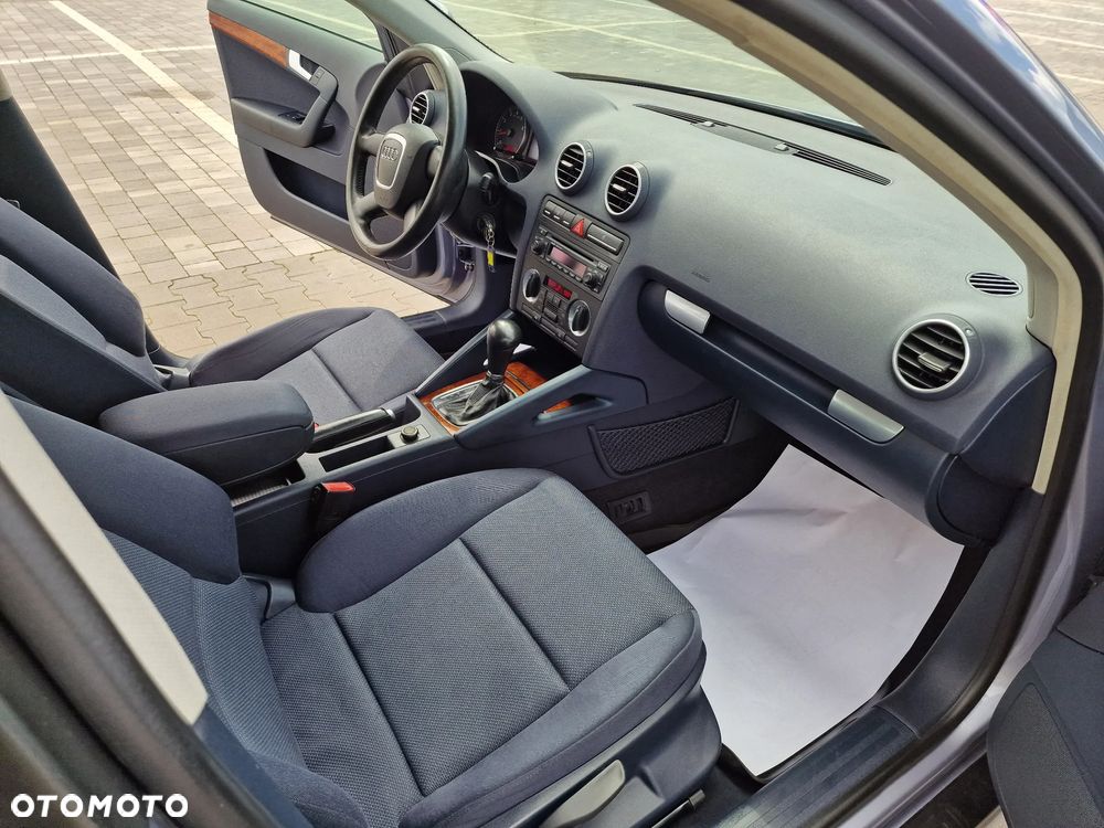Audi A3 Sportback - 25