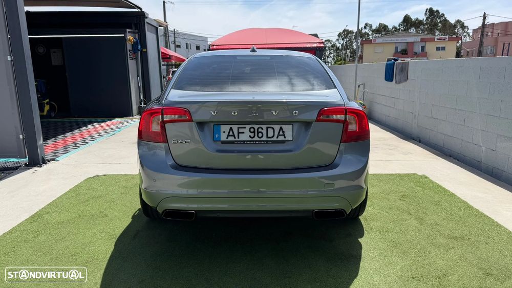 Volvo S60 D4 Momentum - 7