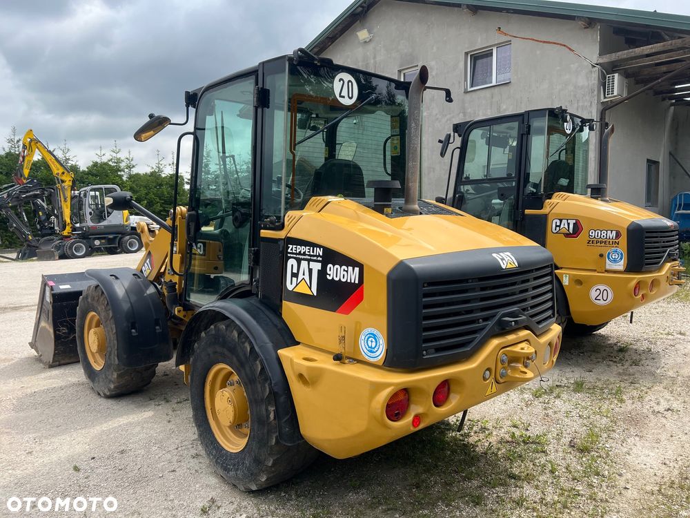 Caterpillar Ładowarka łamana 906M Cat łyżka widły 907 908 5 6 ton SZYBKOZŁĄCZE HYDRAULICZNE dodatkowe linie ZAMIATARKA za dopłatą - 11