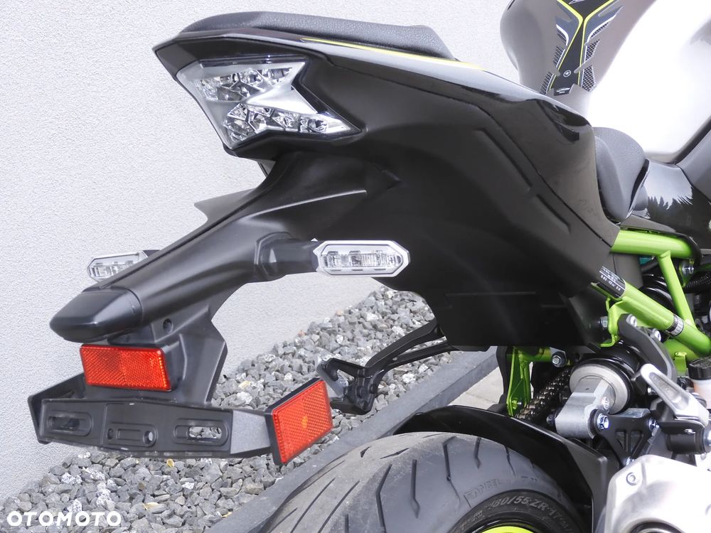 Kawasaki Z 900 - 17