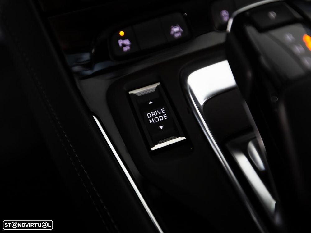 Opel Grandland 1.5 CDTI Business AT - 22