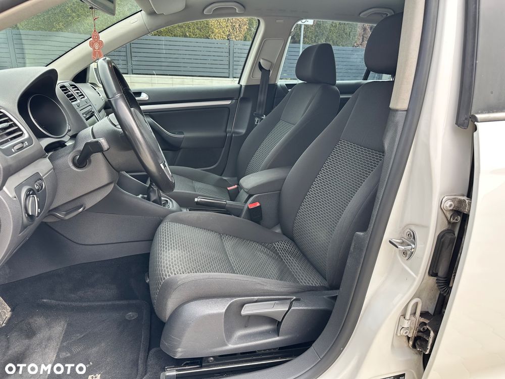 Volkswagen Golf 2.0 TDI Comfortline - 17