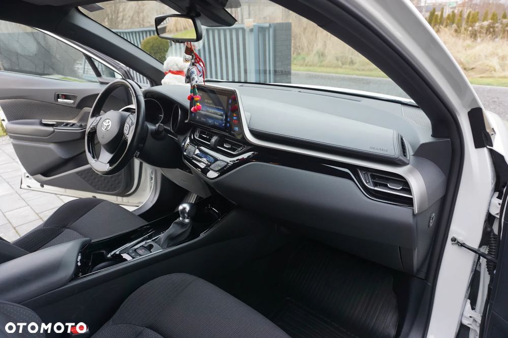 Toyota C-HR 1.8 Hybrid Premium - 25