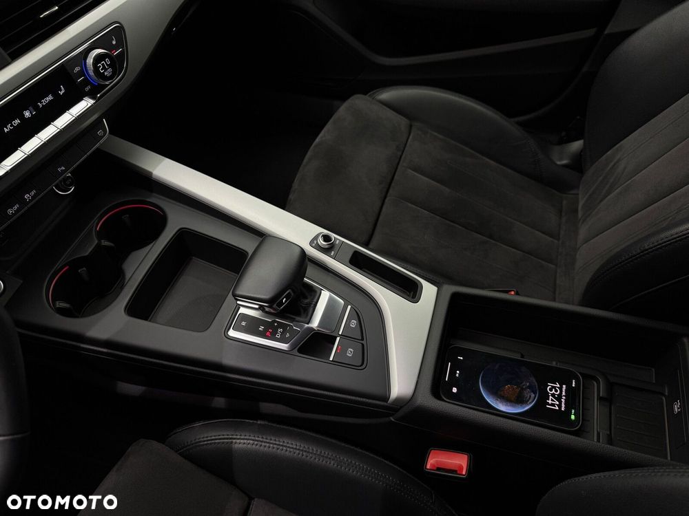 Audi A4 Limousine 45 TFSI S tronic - 25