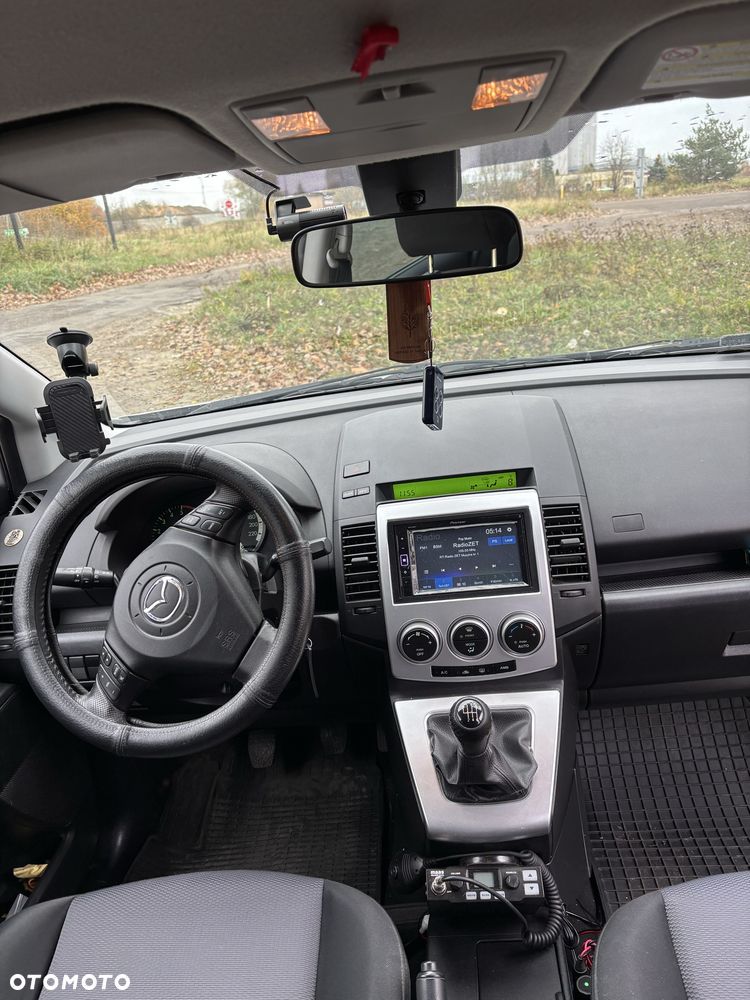 Mazda 5 - 4