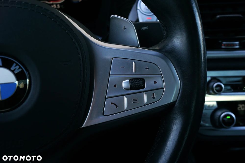 BMW Seria 7 730d xDrive - 26