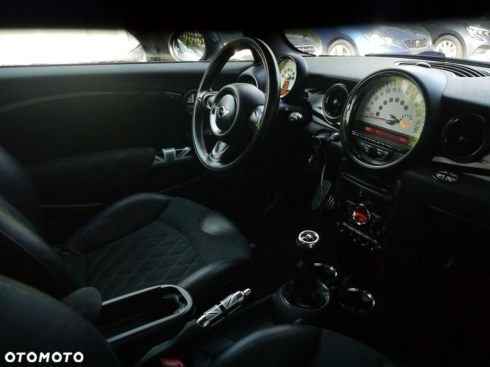 MINI Cooper S - 32