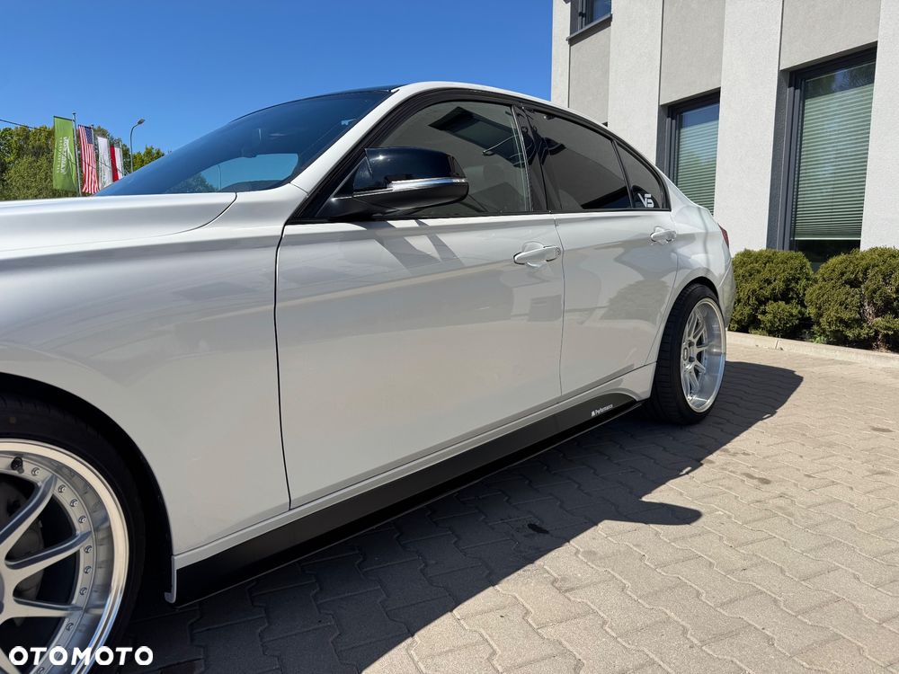 BMW Seria 3 - 12