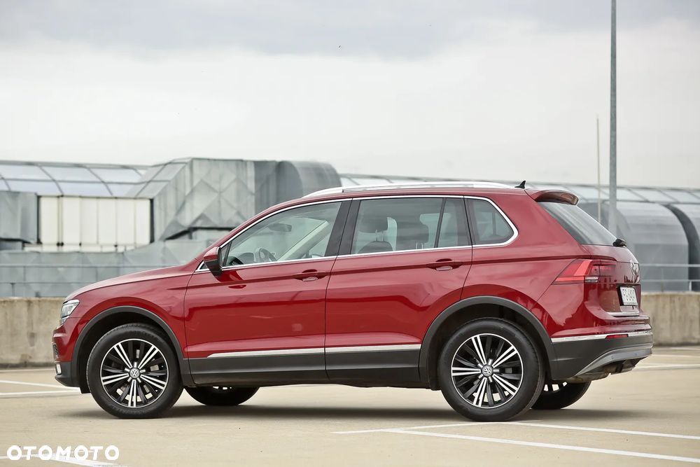 Volkswagen Tiguan - 11