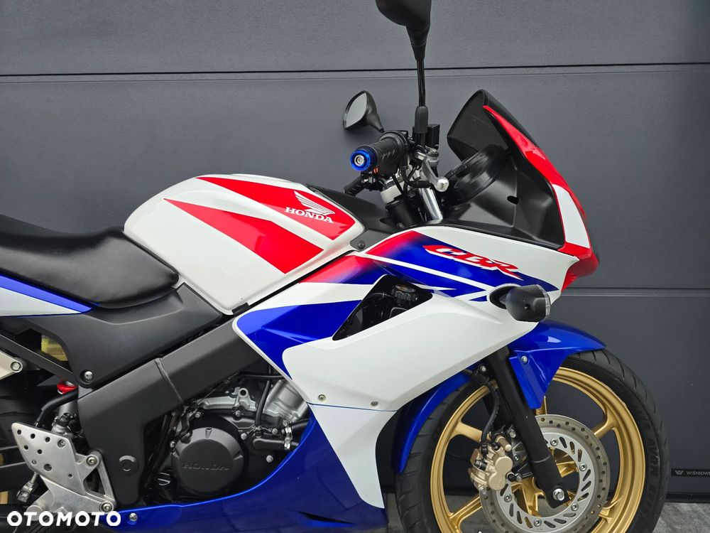 Honda CBR - 6