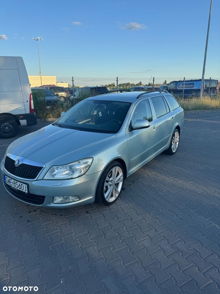 Skoda Octavia - 2