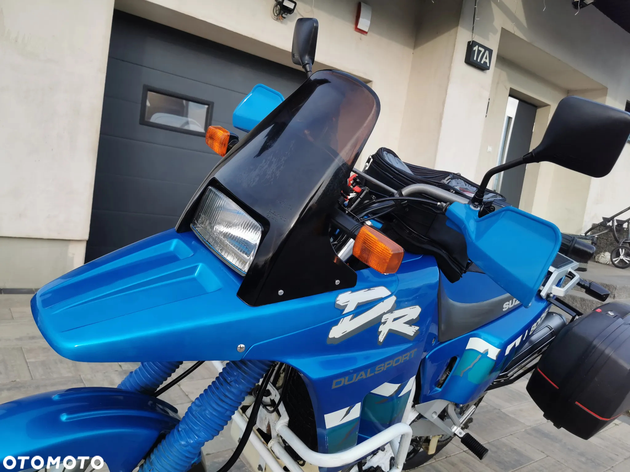 Suzuki DR - 10