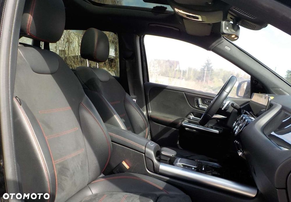 Mercedes-Benz Klasa B - 16