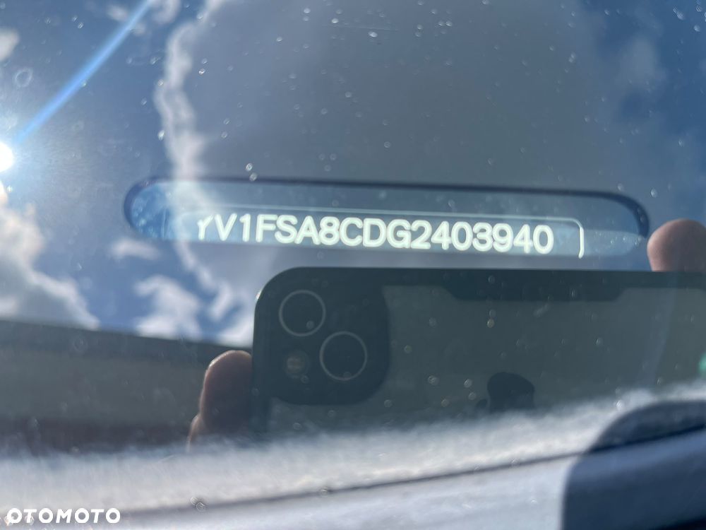 Volvo S60 D4 Geartronic Momentum - 34
