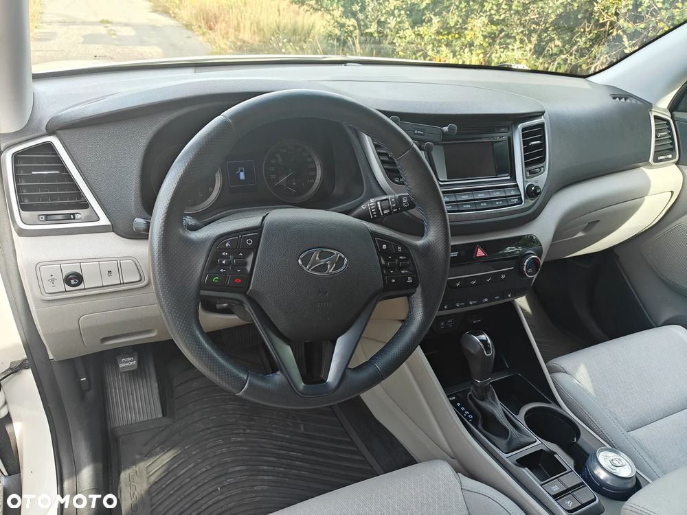 Hyundai Tucson - 14