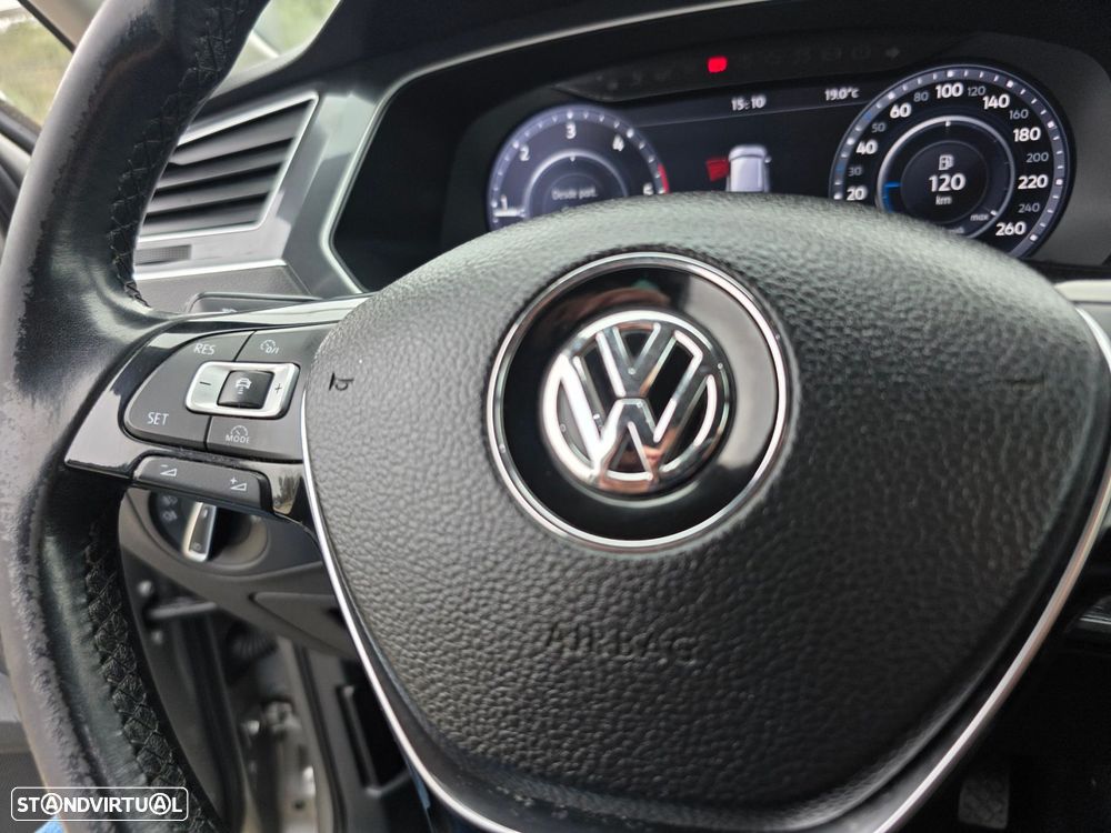 VW Tiguan 2.0 TDI Confortline - 17