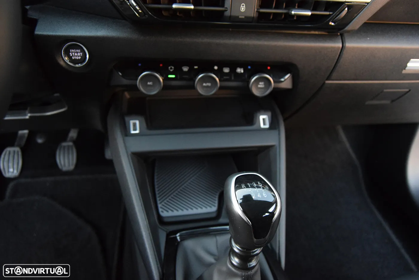 Citroën C4 1.2 PureTech Plus - 33