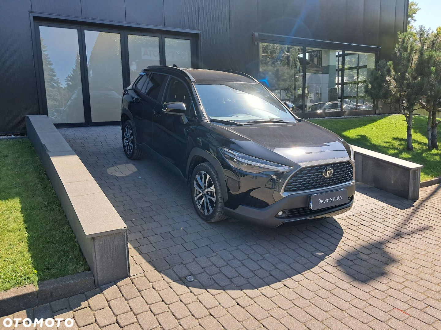 Toyota Corolla Cross 2.0 Hybrid Executive - 2
