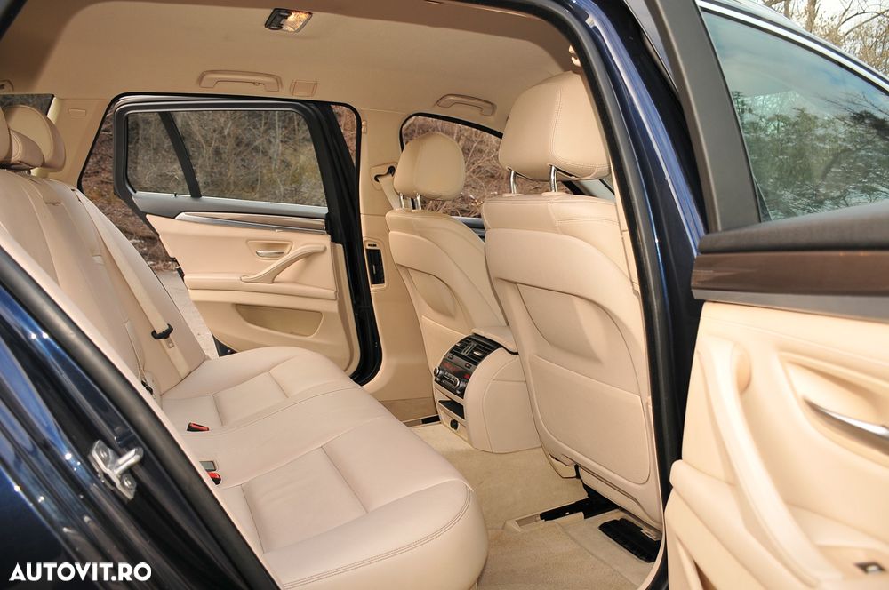BMW Seria 5 525d xDrive Sport-Aut. Modern Line - 10
